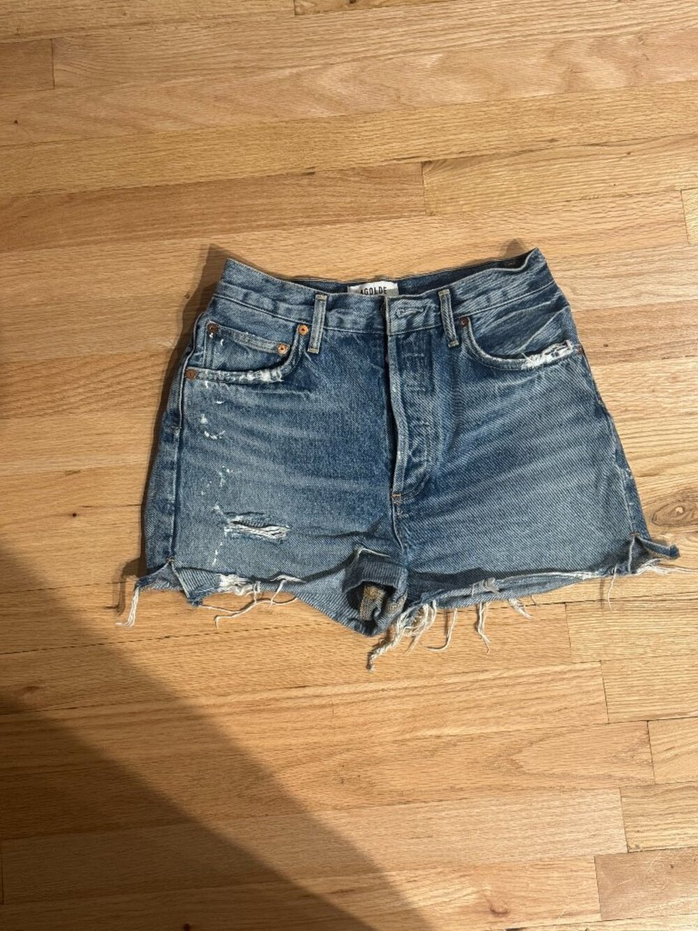 Agolde Dee Shorts Size 26